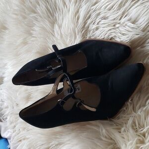 Vintage 90's women's Rush Hour made in italy size 40 4"  point toe heels witchy